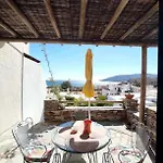 Cyclades Serenity House