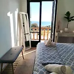 Cyclades Serenity House