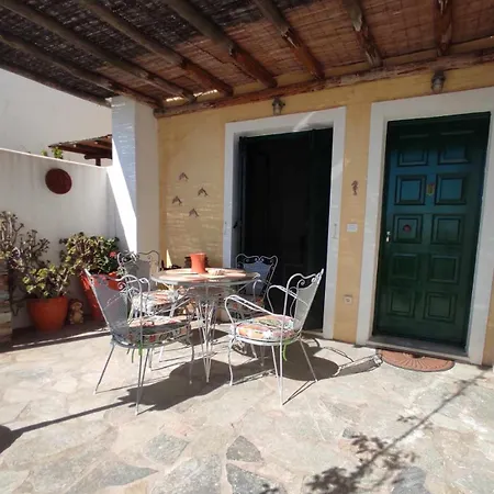 Cyclades Serenity House בית נופש *