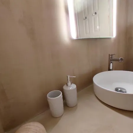 Cyclades Serenity House בית נופש קיפרי